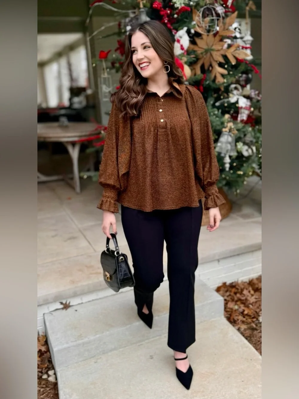 Emily McCarthy Charlotte Top Black Gold Sz M Romantic Cottagecore Holiday Party